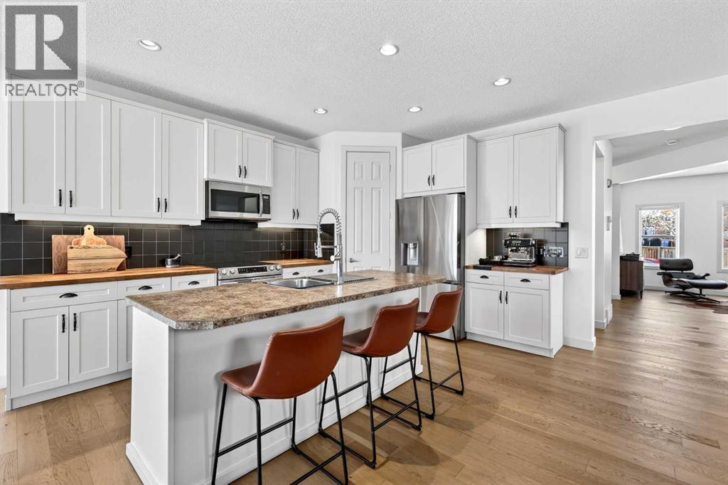 4703 Elgin Avenue, Calgary, Alberta  T2Z 0G2 - Photo 6 - A2306021