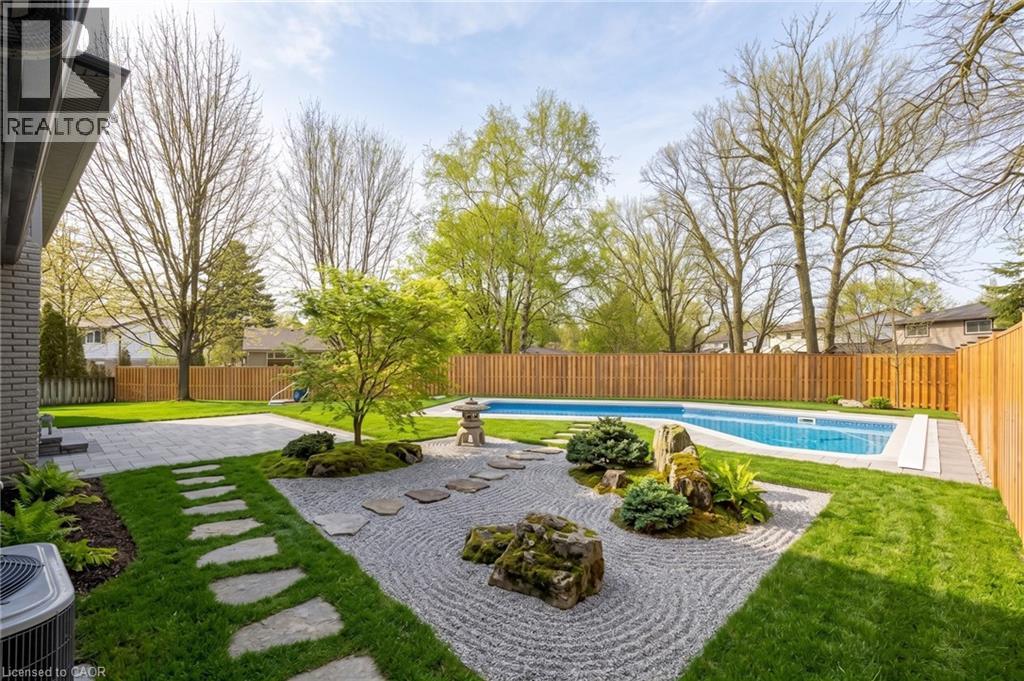 361 Coleridge Place, Waterloo, Ontario  N2L 2V7 - Photo 3 - 40809438