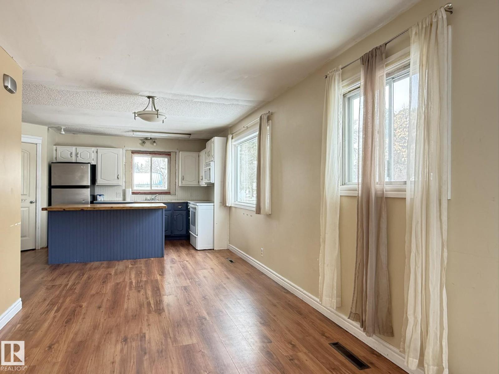 5116 48 St, Warburg, Alberta  T0C 2T0 - Photo 7 - E4484313