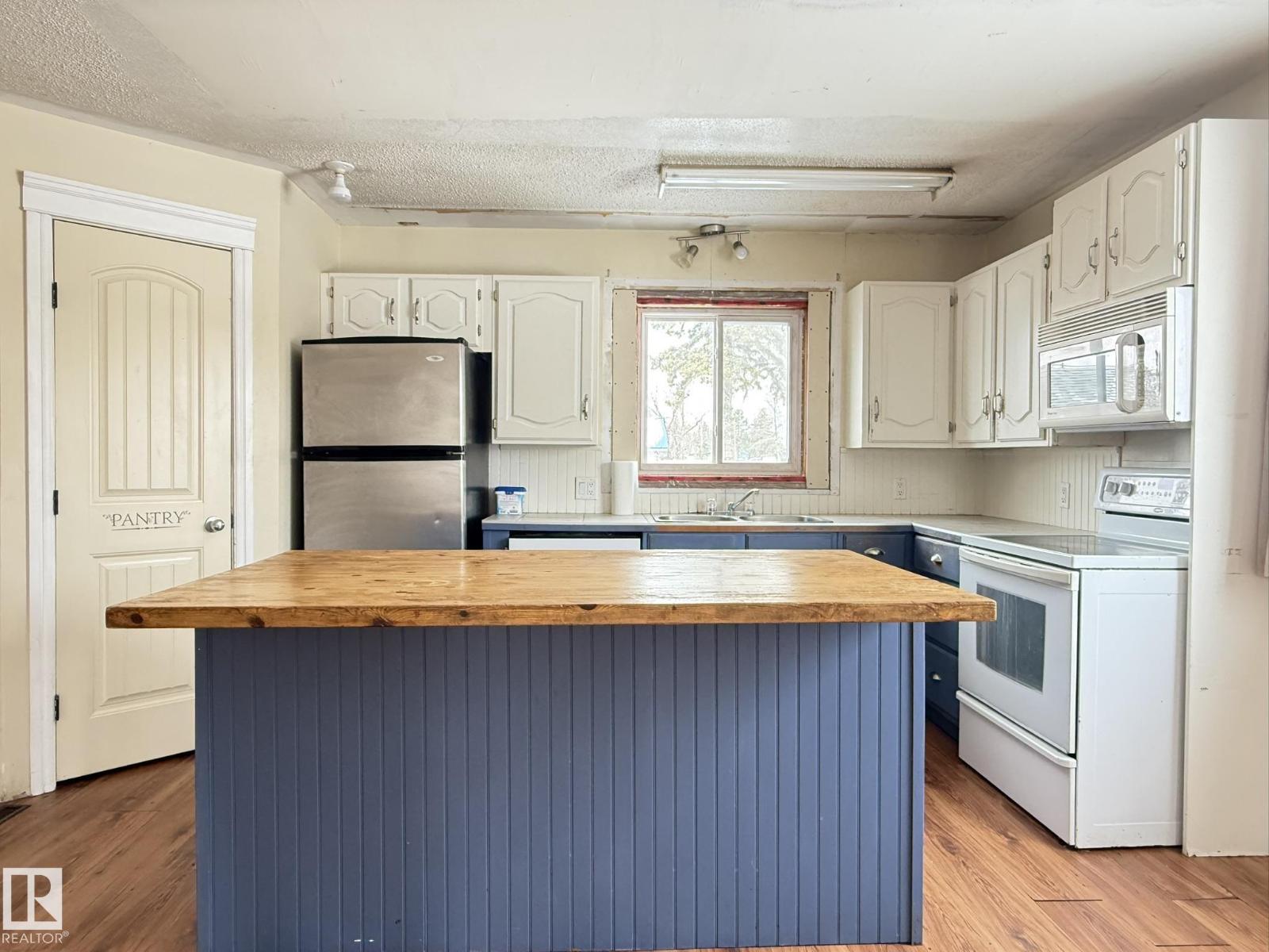 5116 48 St, Warburg, Alberta  T0C 2T0 - Photo 8 - E4484313