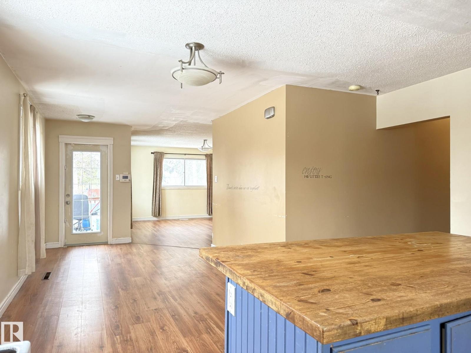 5116 48 St, Warburg, Alberta  T0C 2T0 - Photo 4 - E4484313