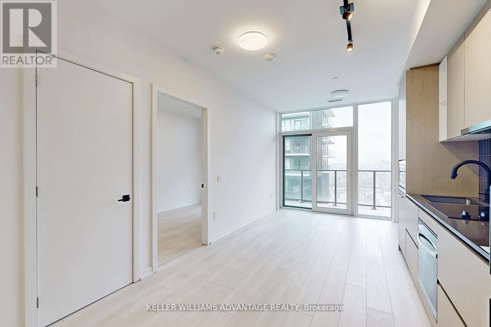 2407 - 10 Graphophone Grove, Toronto, Ontario  M6H 2A6 - Photo 6 - W13037288