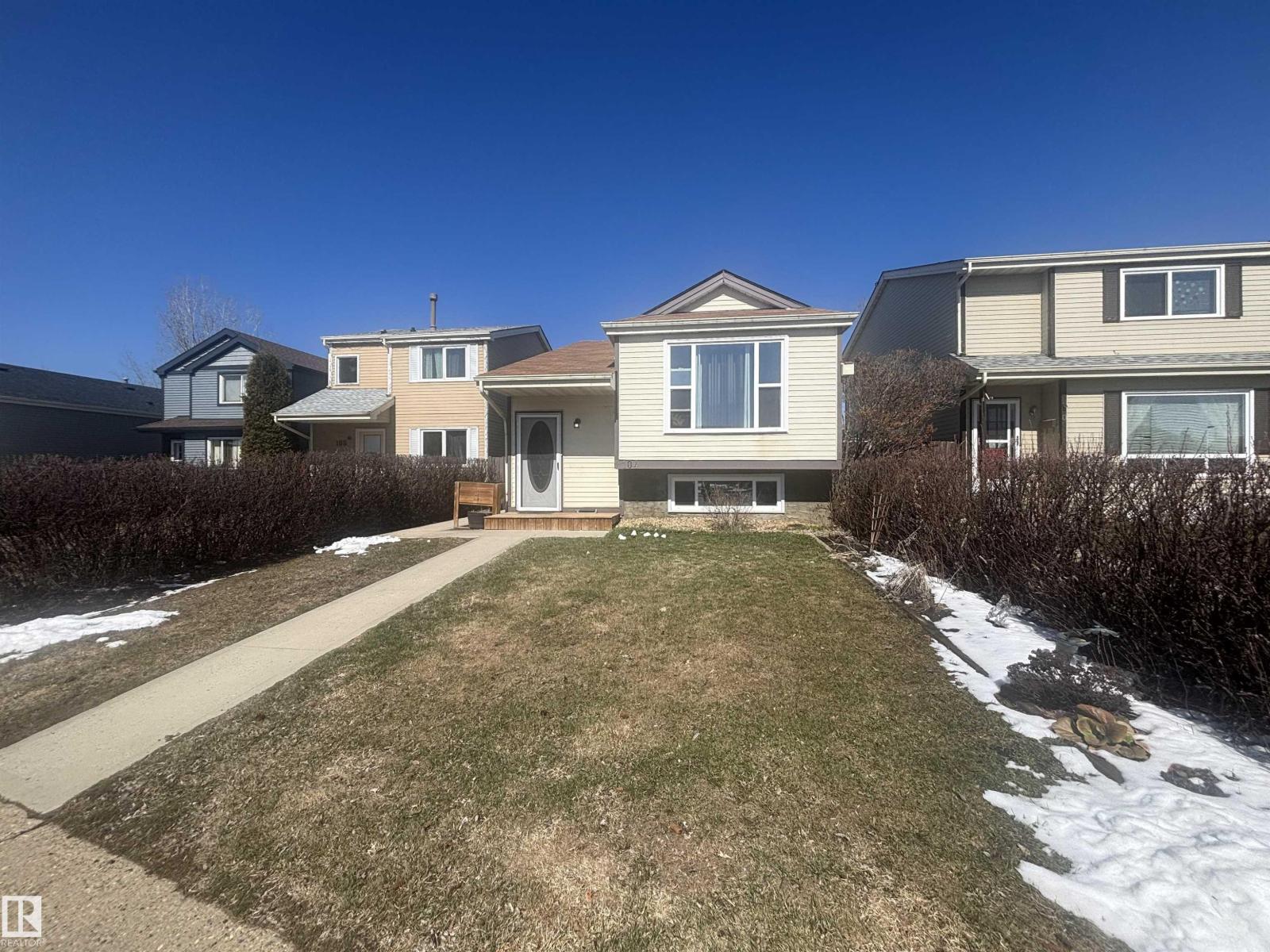 104 BIRCH DR, Gibbons, Alberta