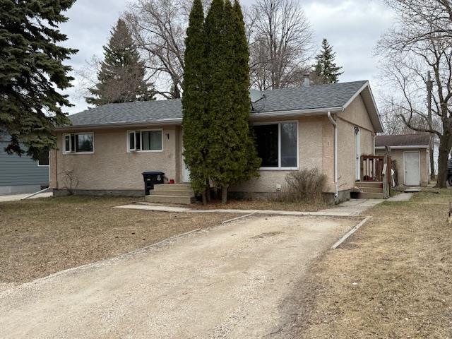1 Pine Crescent, Steinbach, Manitoba  R5G 0G7 - Photo 31 - 202608608