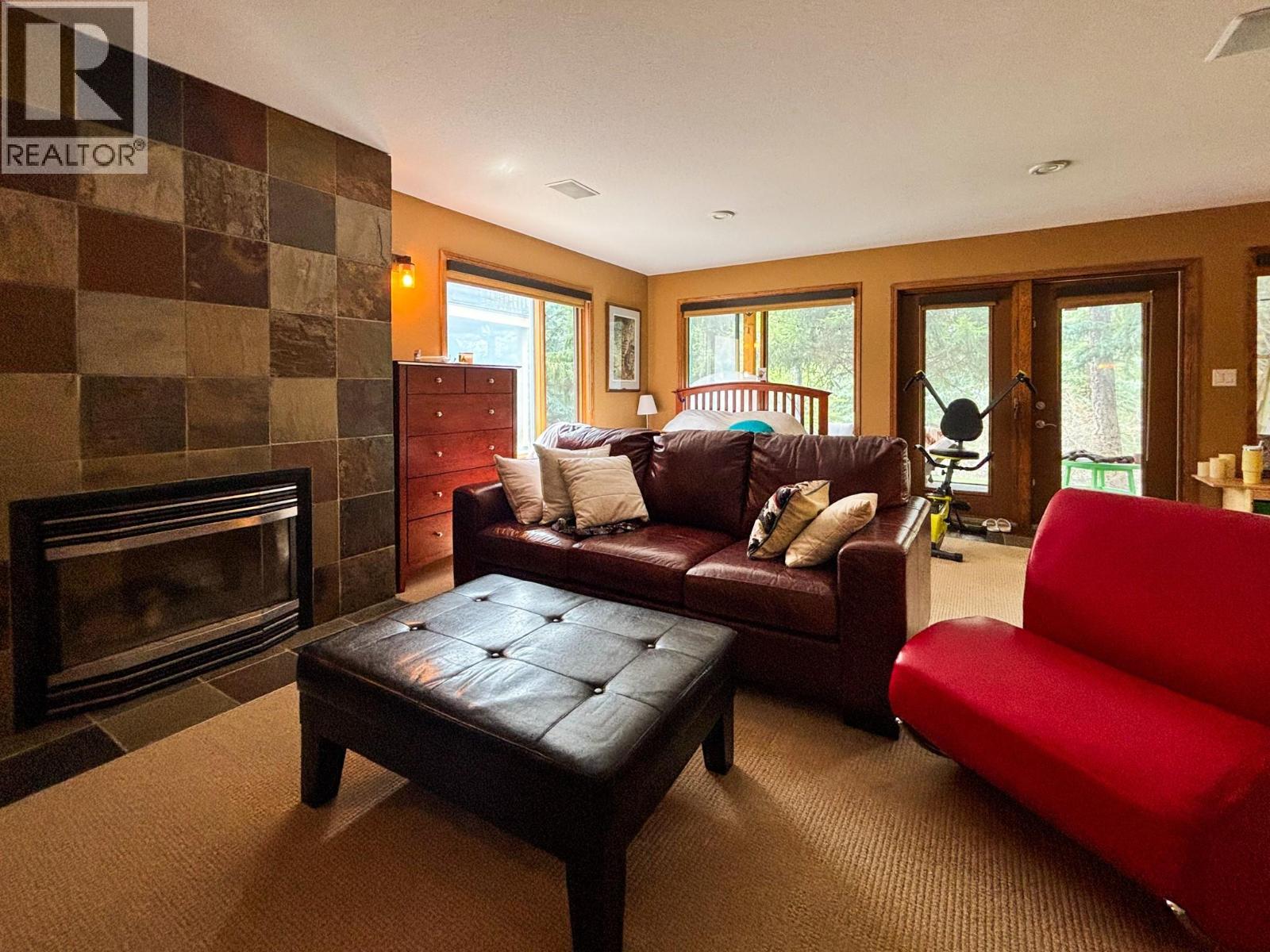 4941 Hot Springs Road Unit# 6, Fairmont Hot Springs, British Columbia  V0B 1L1 - Photo 33 - 10385271