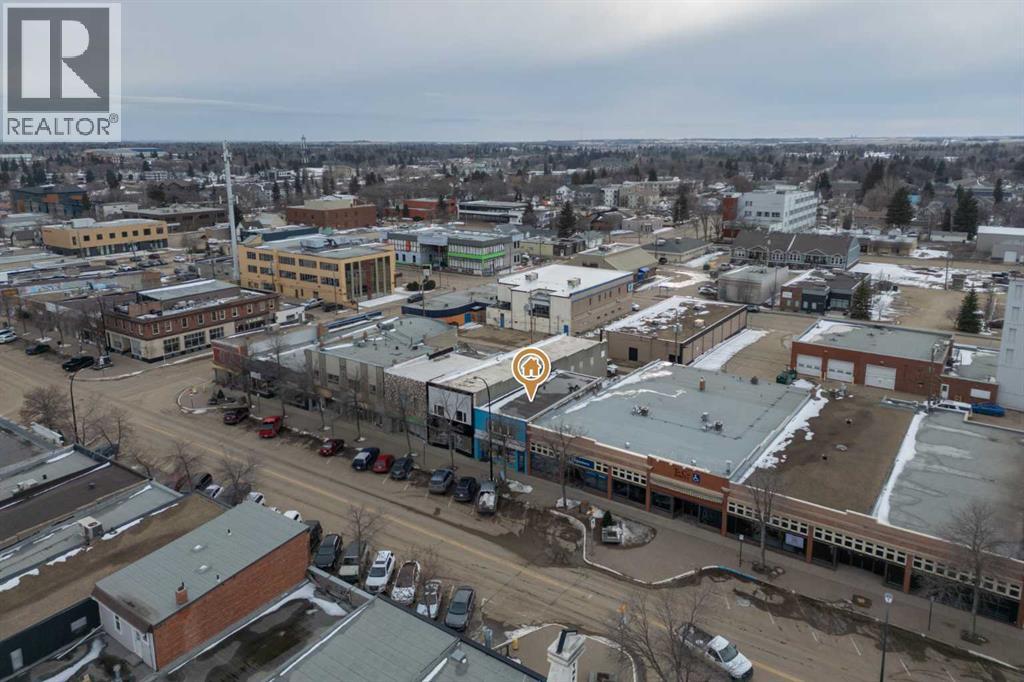 5030 50 Street, Camrose, Alberta  T4V 1R3 - Photo 2 - A2302231