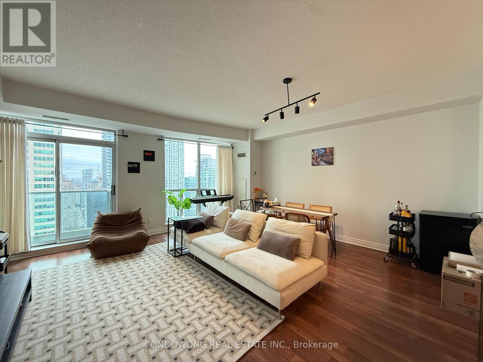 3812 - 8 PARK ROAD, Toronto, Ontario