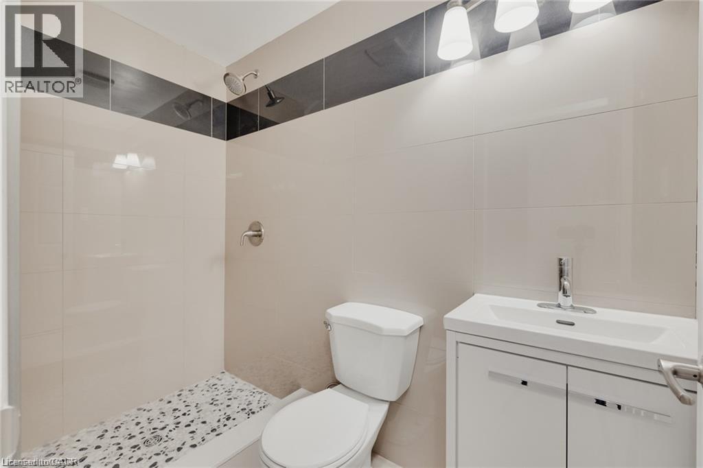 347 Keewatin Avenue Unit# Lower, Kitchener, Ontario  N2B 3W2 - Photo 7 - 40824300