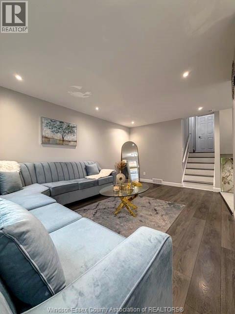 3233 Aurora Drive, Windsor, Ontario  N8R 1Y9 - Photo 3 - 26009226