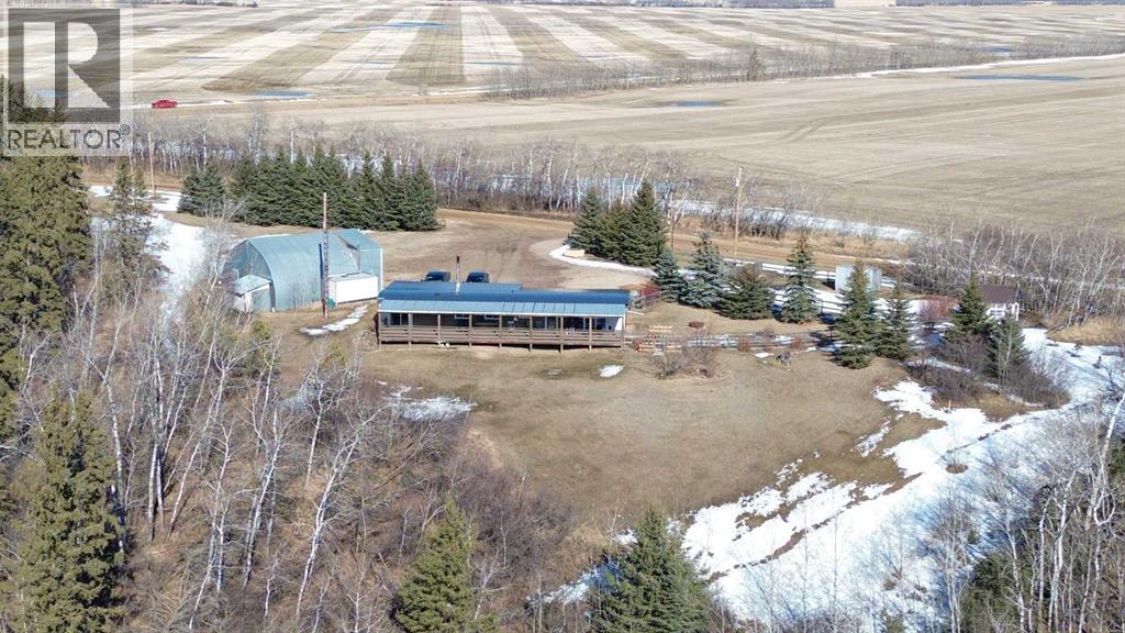 41172 Rr 17-3, Rural Stettler No. 6, Alberta  T0B 1H0 - Photo 4 - A2295027