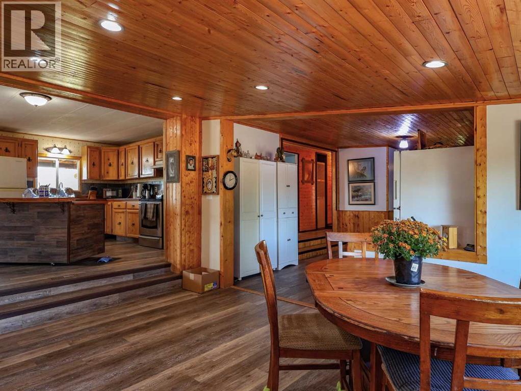 41172 Rr 17-3, Rural Stettler No. 6, Alberta  T0B 1H0 - Photo 11 - A2295027