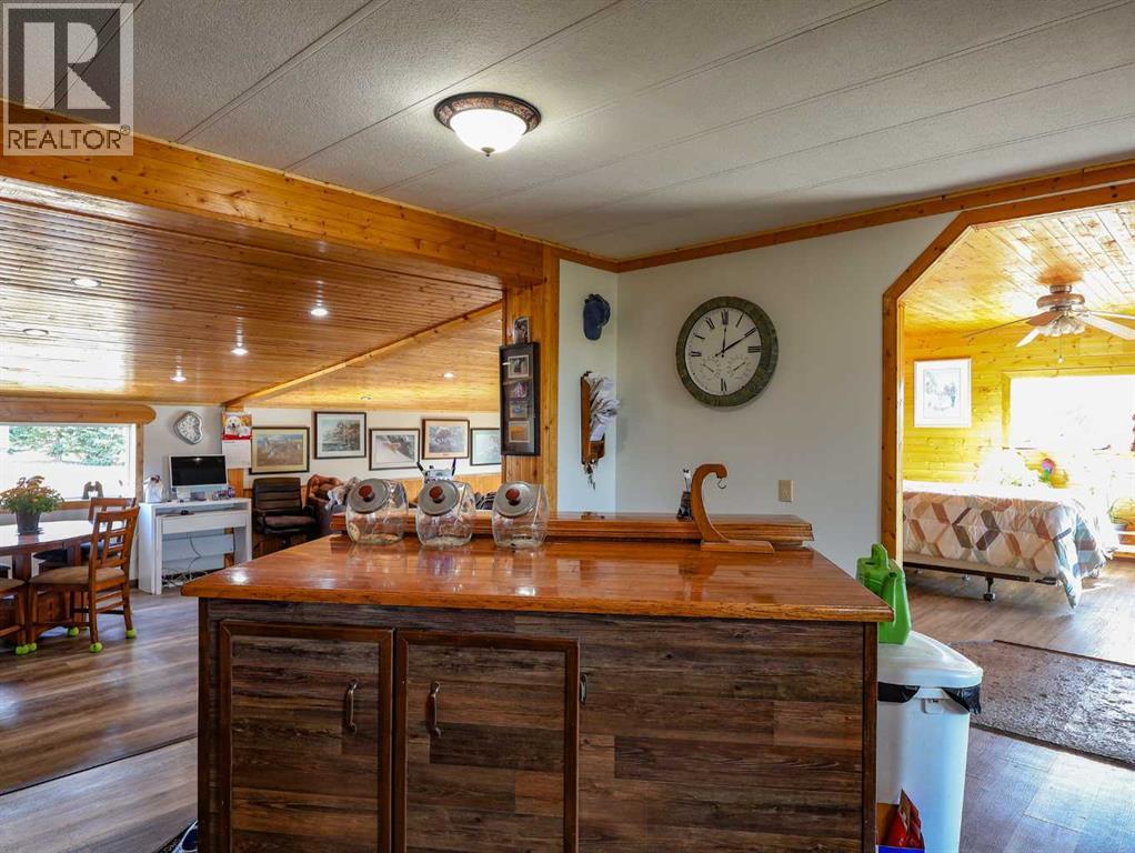 41172 Rr 17-3, Rural Stettler No. 6, Alberta  T0B 1H0 - Photo 14 - A2295027