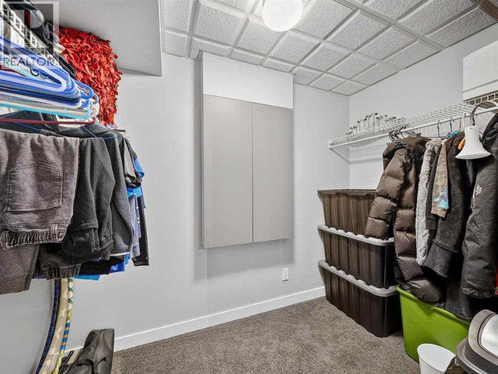 70 Bridlecrest Manor SW, Calgary, Alberta  T2Y 4Y3 - Photo 39 - A2303682