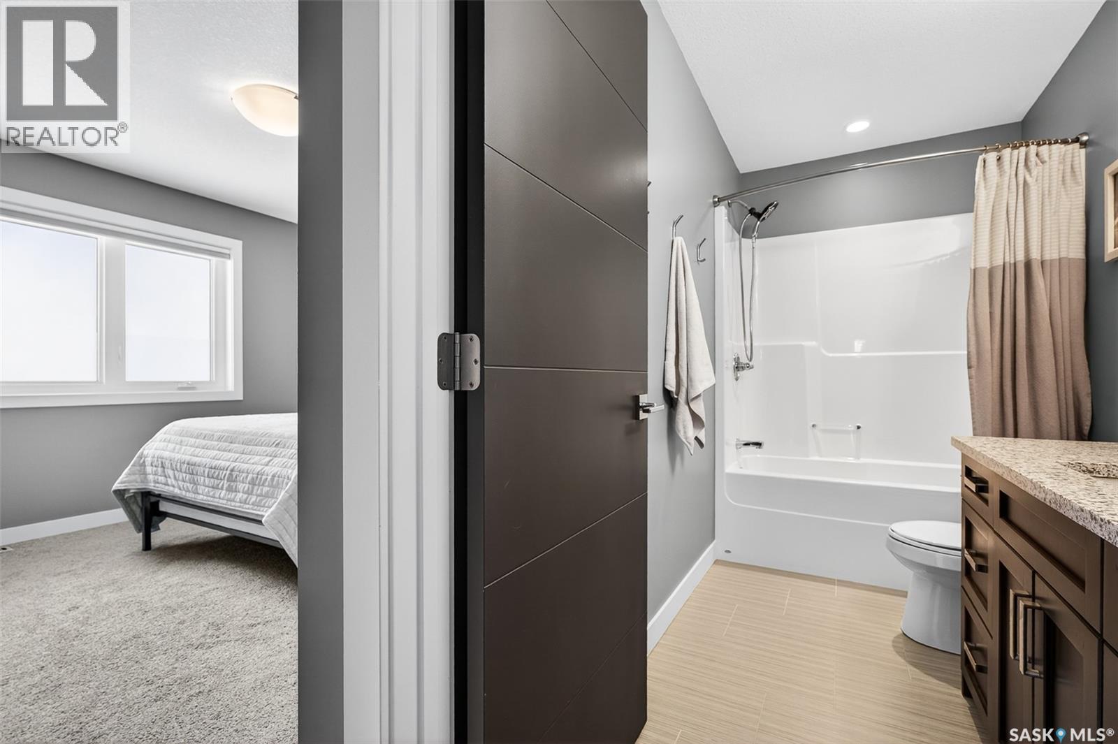 1081 Maplewood Drive, Moose Jaw, Saskatchewan  S6J 0B6 - Photo 57 - SK034179