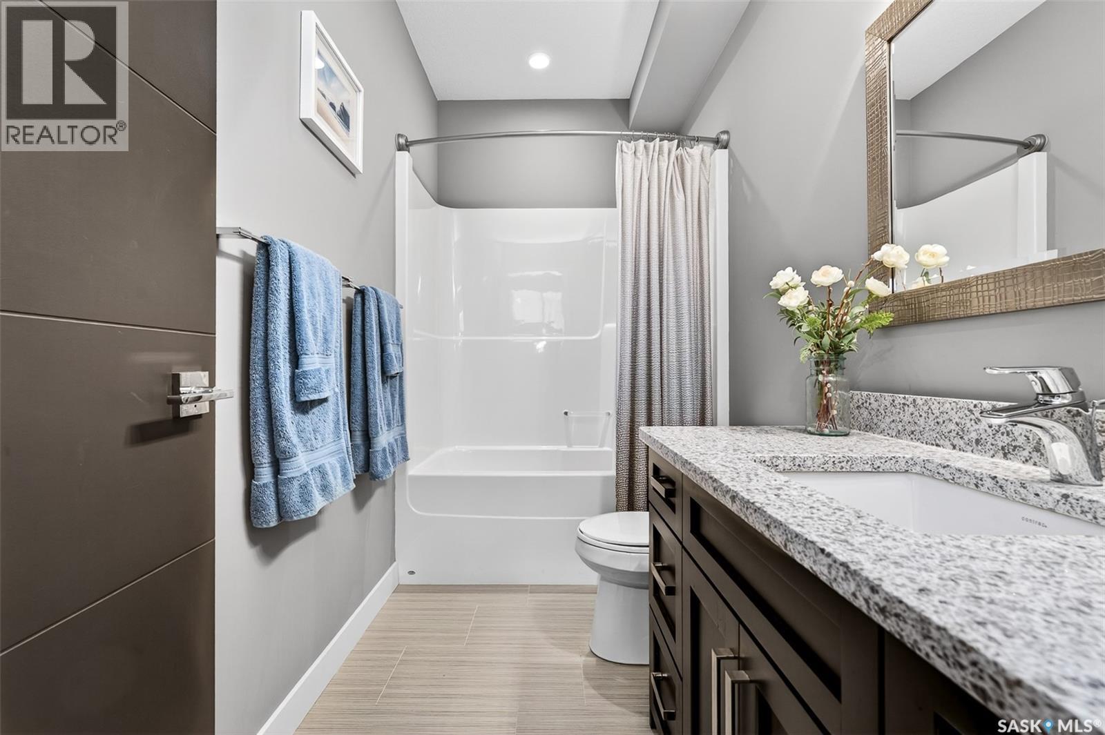 1081 Maplewood Drive, Moose Jaw, Saskatchewan  S6J 0B6 - Photo 66 - SK034179