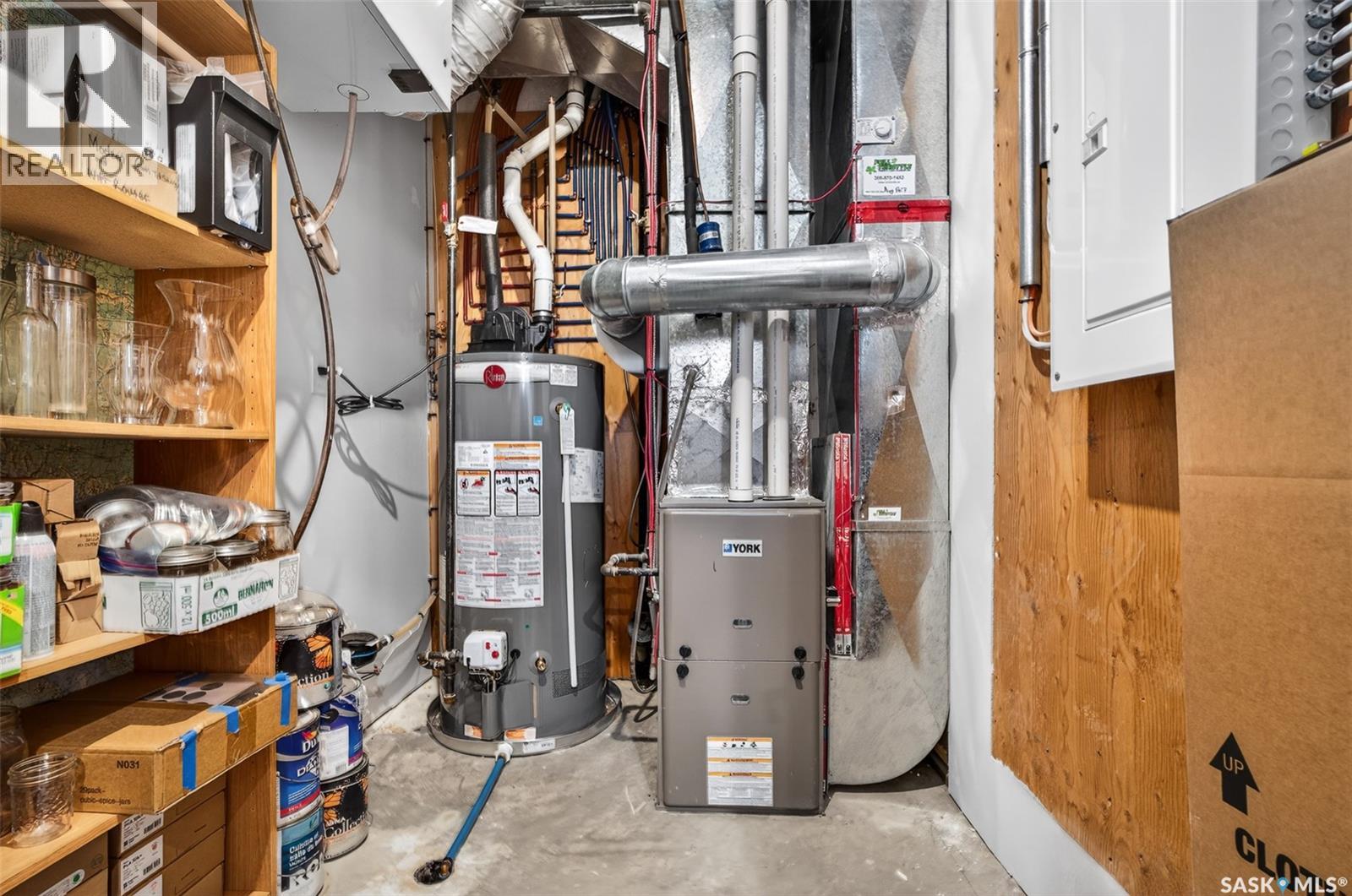 1081 Maplewood Drive, Moose Jaw, Saskatchewan  S6J 0B6 - Photo 68 - SK034179