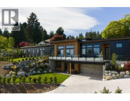 980 GOWER POINT ROAD, Gibsons, British Columbia