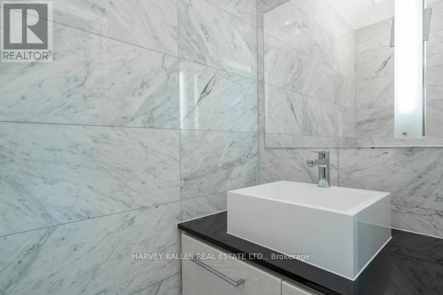 Th12 - 121 Mcmahon Drive, Toronto, Ontario  M2K 0C2 - Photo 18 - C13055134