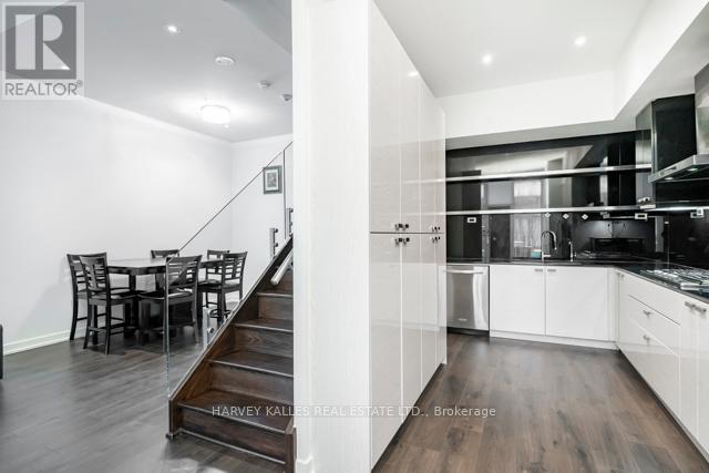 Th12 - 121 Mcmahon Drive, Toronto, Ontario  M2K 0C2 - Photo 14 - C13055134