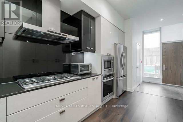 Th12 - 121 Mcmahon Drive, Toronto, Ontario  M2K 0C2 - Photo 13 - C13055134