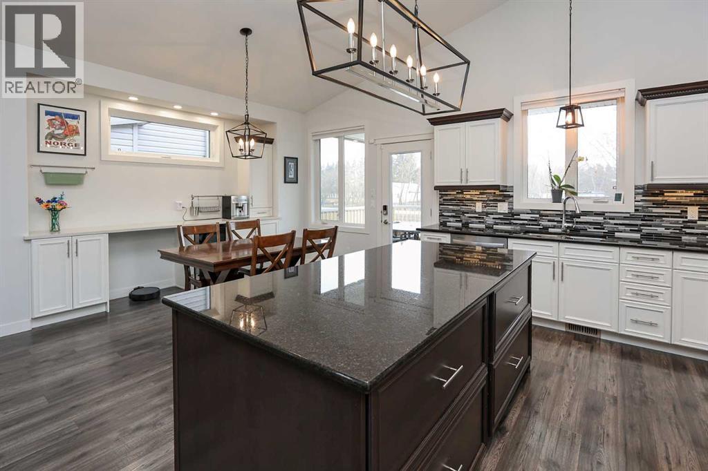 117 Coachman Way, Blackfalds, Alberta  T4M 0B4 - Photo 14 - A2305543
