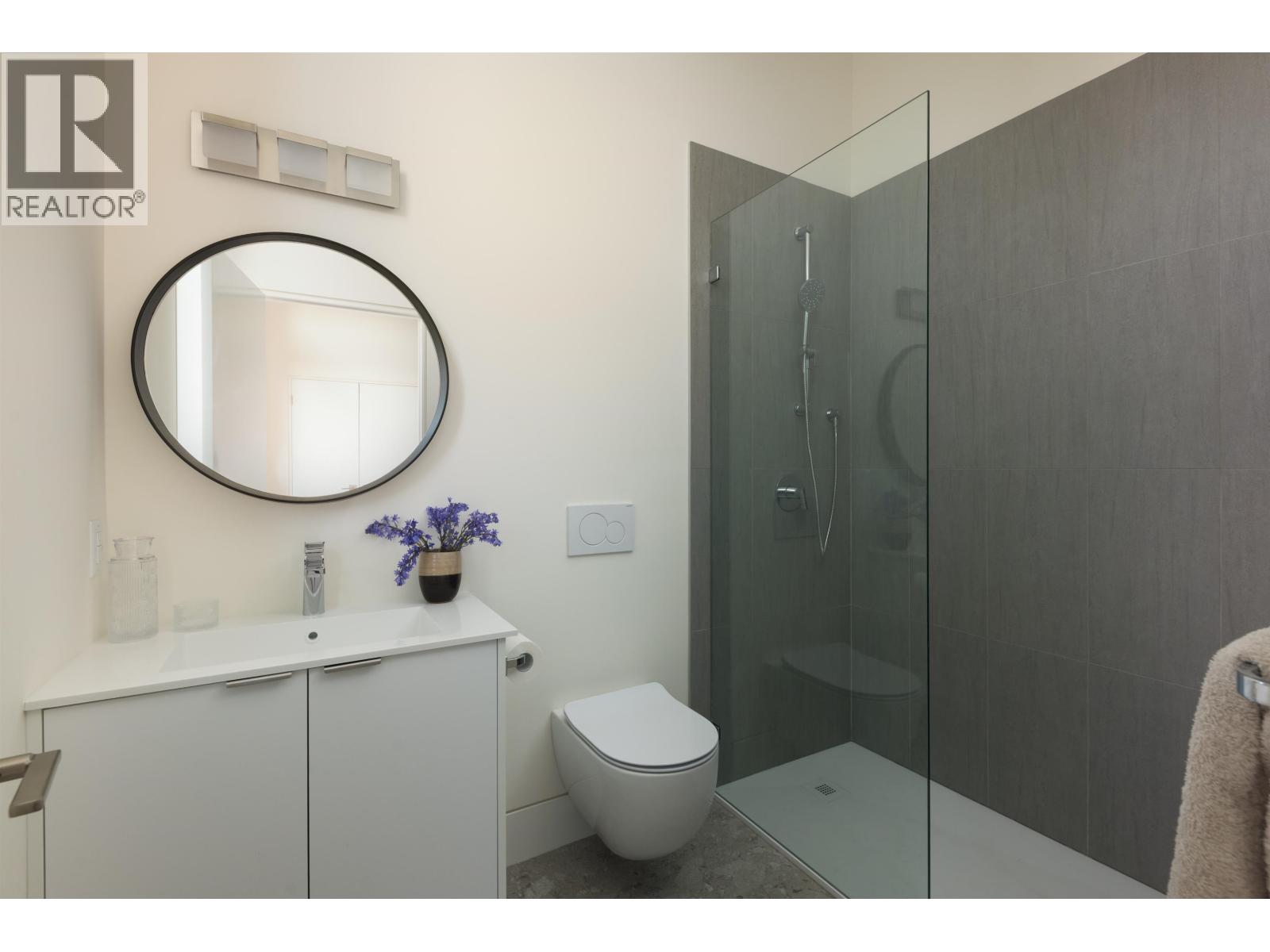 980 Gower Point Road, Gibsons, British Columbia  V0N 1V3 - Photo 11 - R3117142