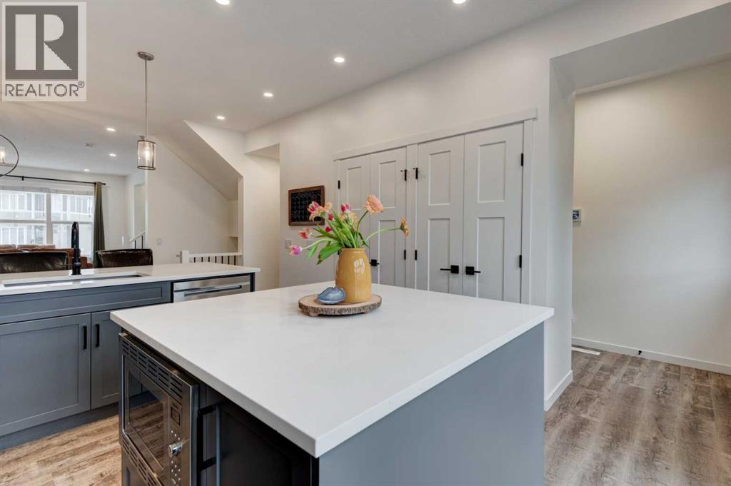 146 Magnolia Square SE, Calgary, Alberta  T3M 2W5 - Photo 12 - A2302512