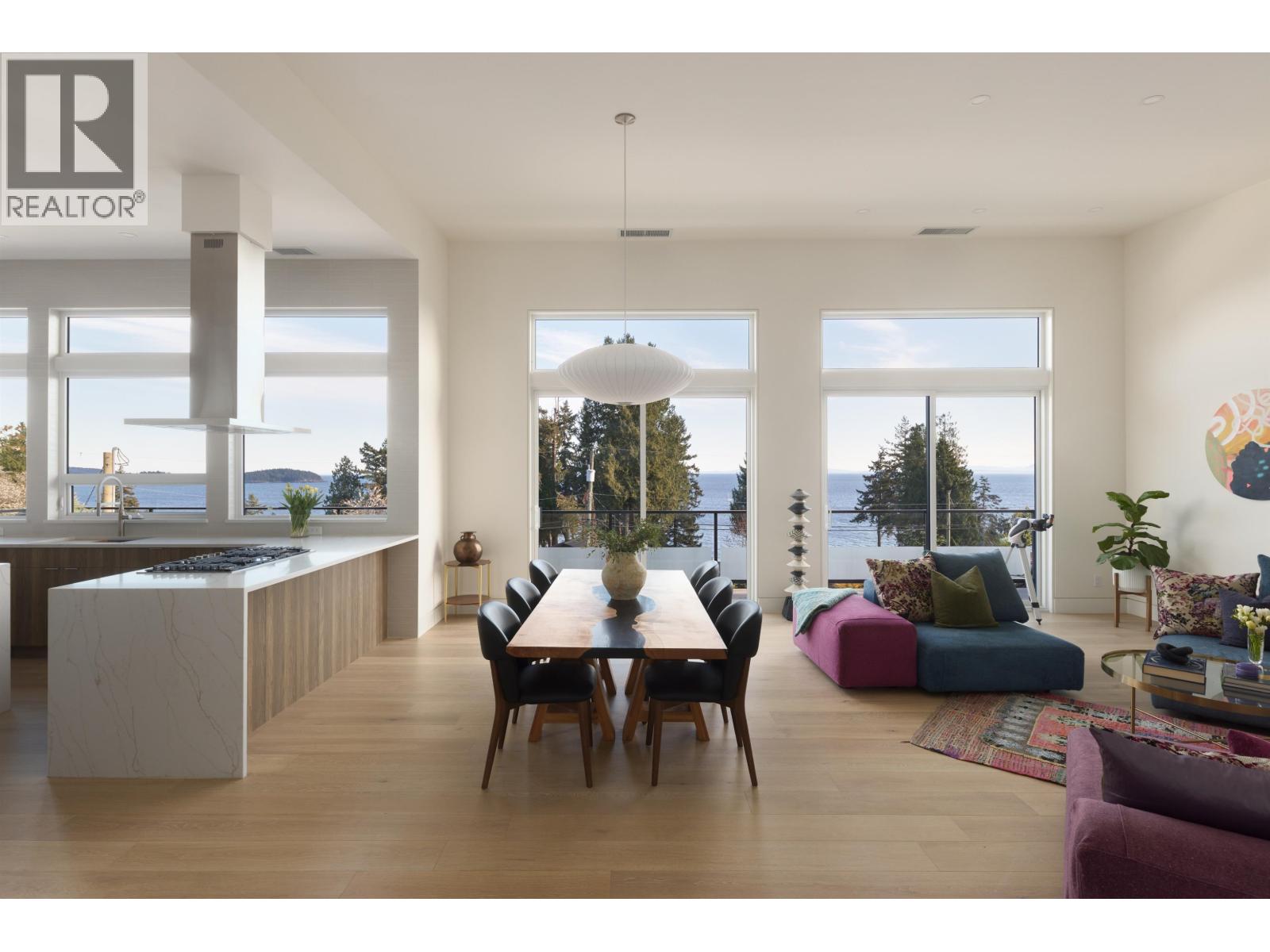 980 Gower Point Road, Gibsons, British Columbia  V0N 1V3 - Photo 8 - R3117142