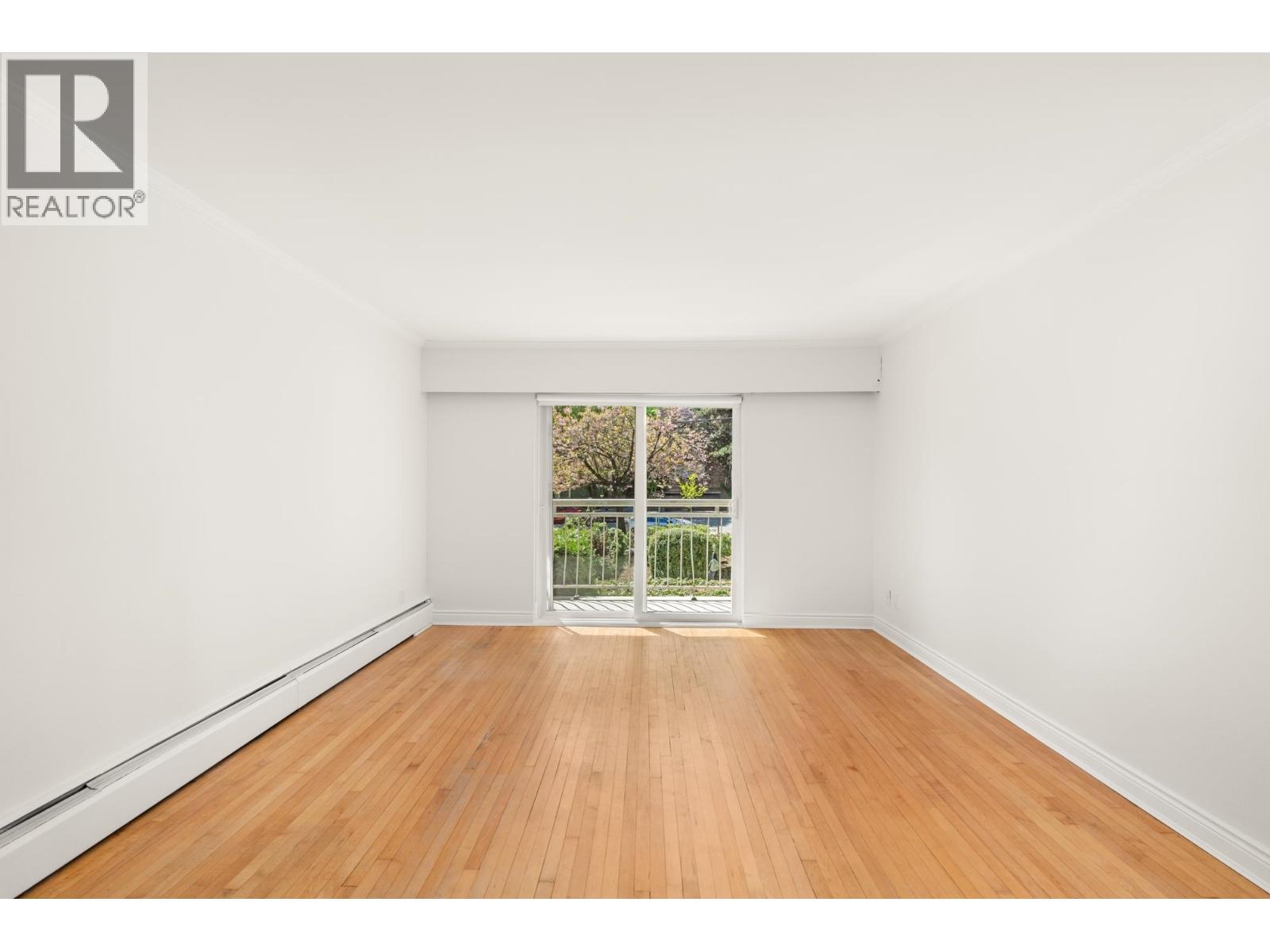 336 711 E 6th Avenue, Vancouver, British Columbia  V5T 1L7 - Photo 2 - R3116660