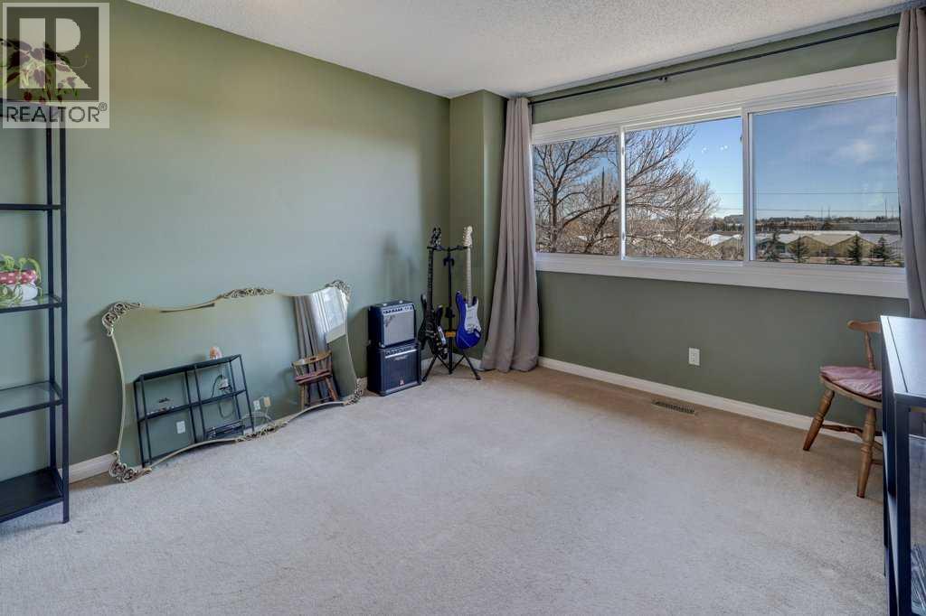 3, 101 Grier Terrace NE, Calgary, Alberta  T2K 5Y6 - Photo 14 - A2303702