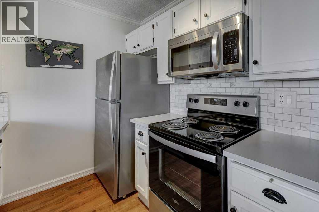 3, 101 Grier Terrace NE, Calgary, Alberta  T2K 5Y6 - Photo 11 - A2303702