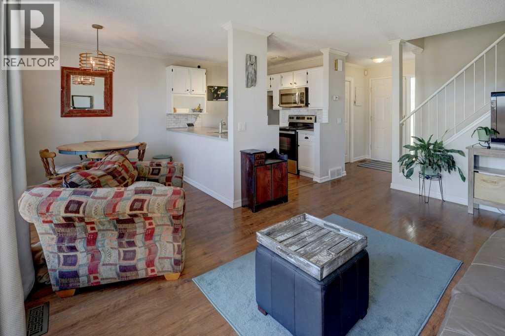 3, 101 Grier Terrace NE, Calgary, Alberta  T2K 5Y6 - Photo 7 - A2303702