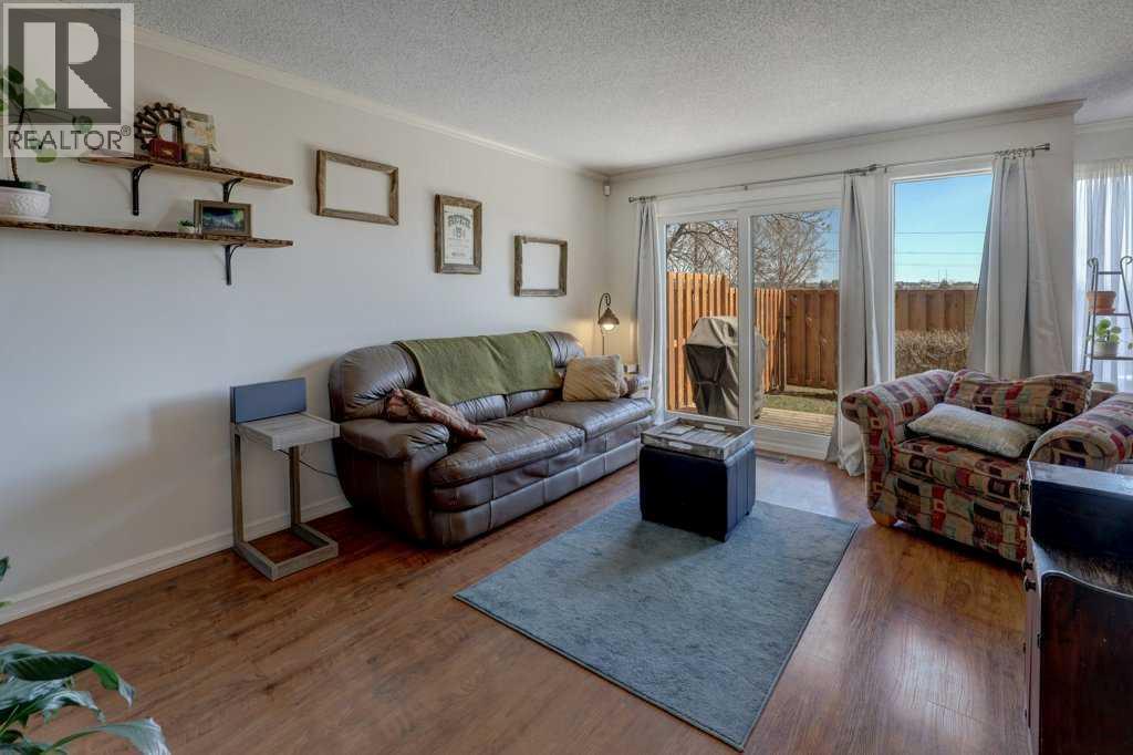 3, 101 Grier Terrace NE, Calgary, Alberta  T2K 5Y6 - Photo 4 - A2303702