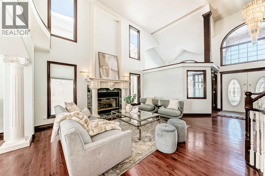 218 Schiller Place NW, Calgary, Alberta  T3L 1W8 - Photo 4 - A2290308