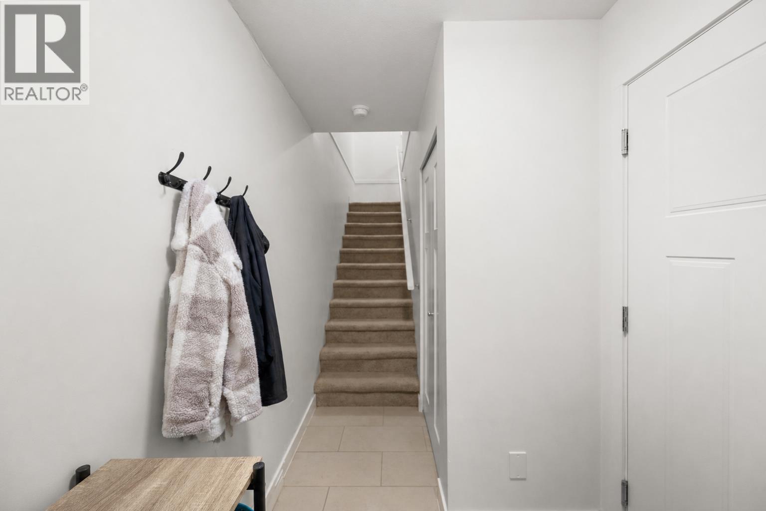 149 11305 240 Street, Maple Ridge, British Columbia  V2W 0J1 - Photo 2 - R3117015