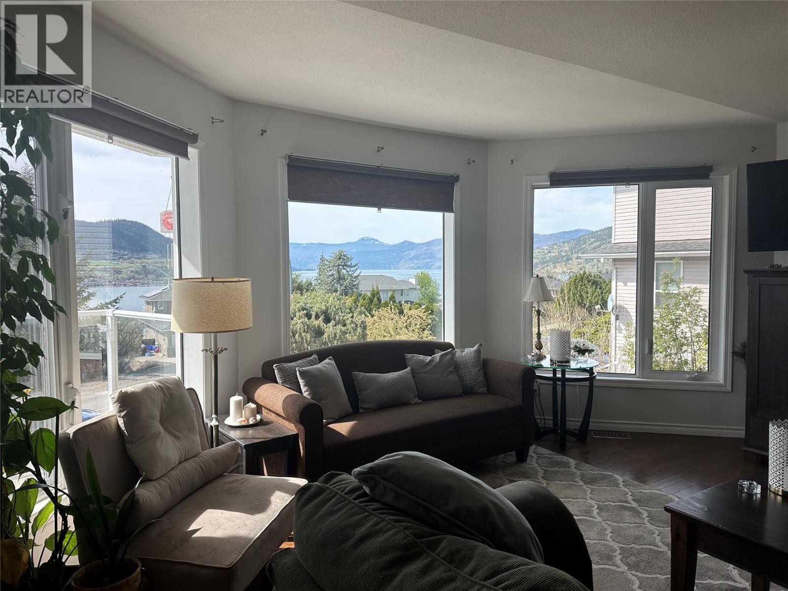 6815 Cameo Drive N, Vernon, British Columbia  V1H 1N9 - Photo 75 - 10382080