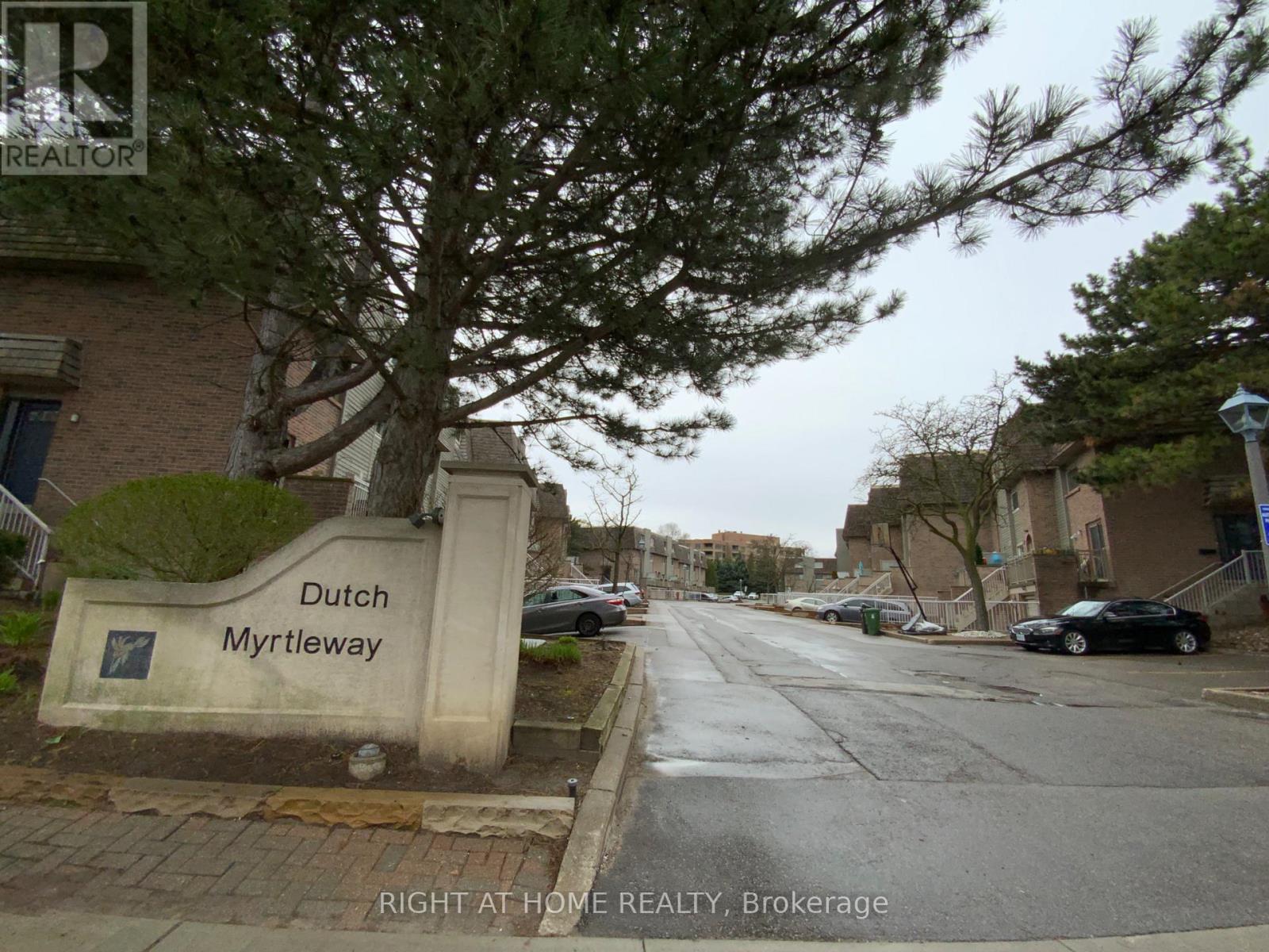 94 Dutch Myrtle Way, Toronto, Ontario  M3B 3K8 - Photo 31 - C12828602