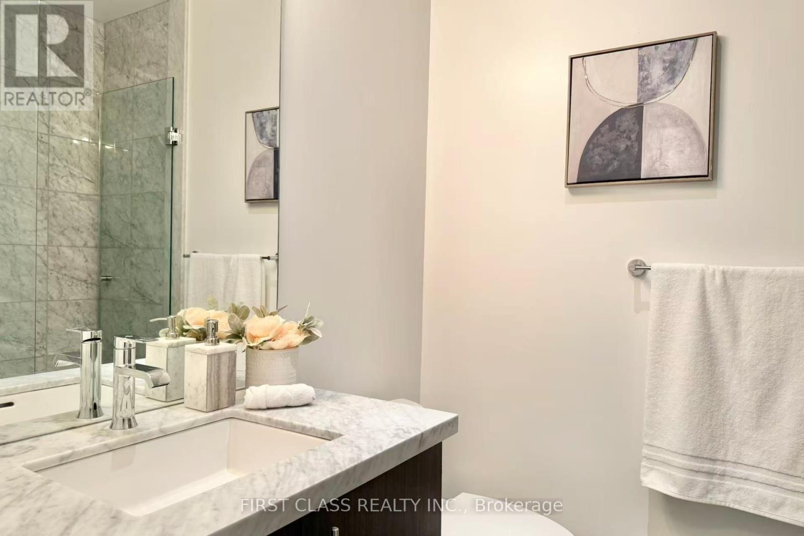 402 - 39 Queens Quay E, Toronto, Ontario  M5E 0A5 - Photo 10 - C13055922