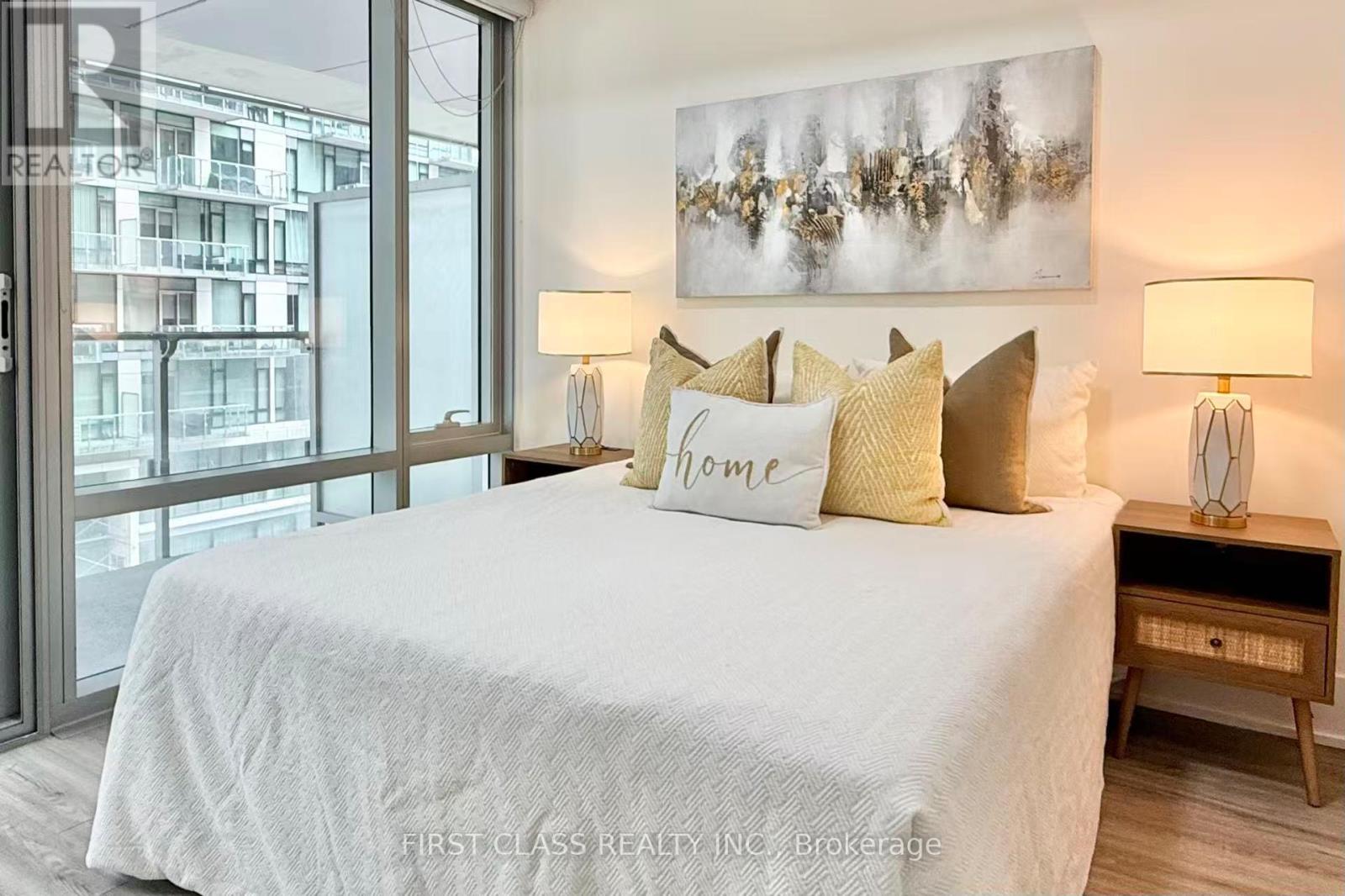 402 - 39 Queens Quay E, Toronto, Ontario  M5E 0A5 - Photo 8 - C13055922