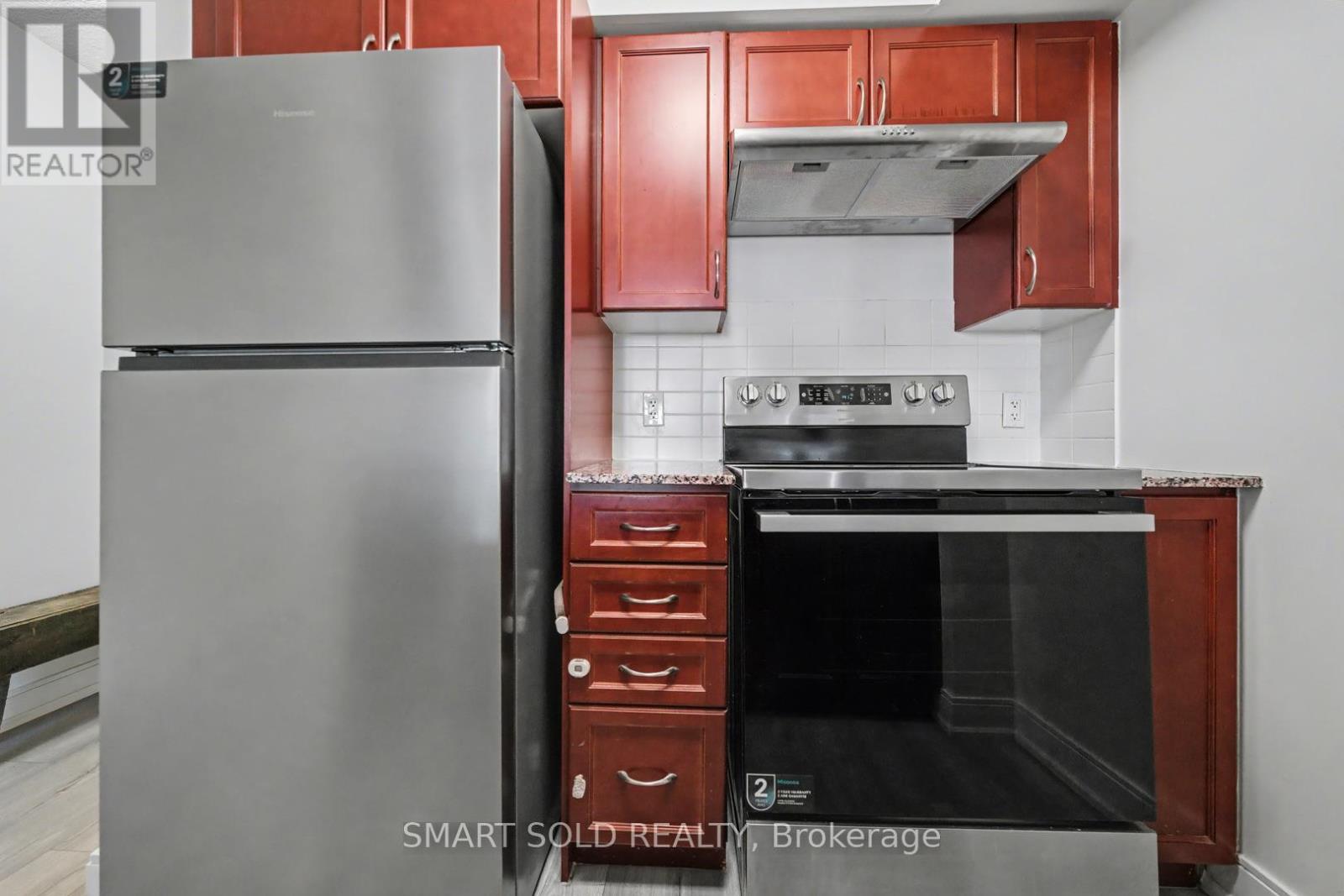 822 - 135 Village Green Square, Toronto (Agincourt South-Malvern West), Ontario  M1S 0G4 - Photo 11 - E13055918