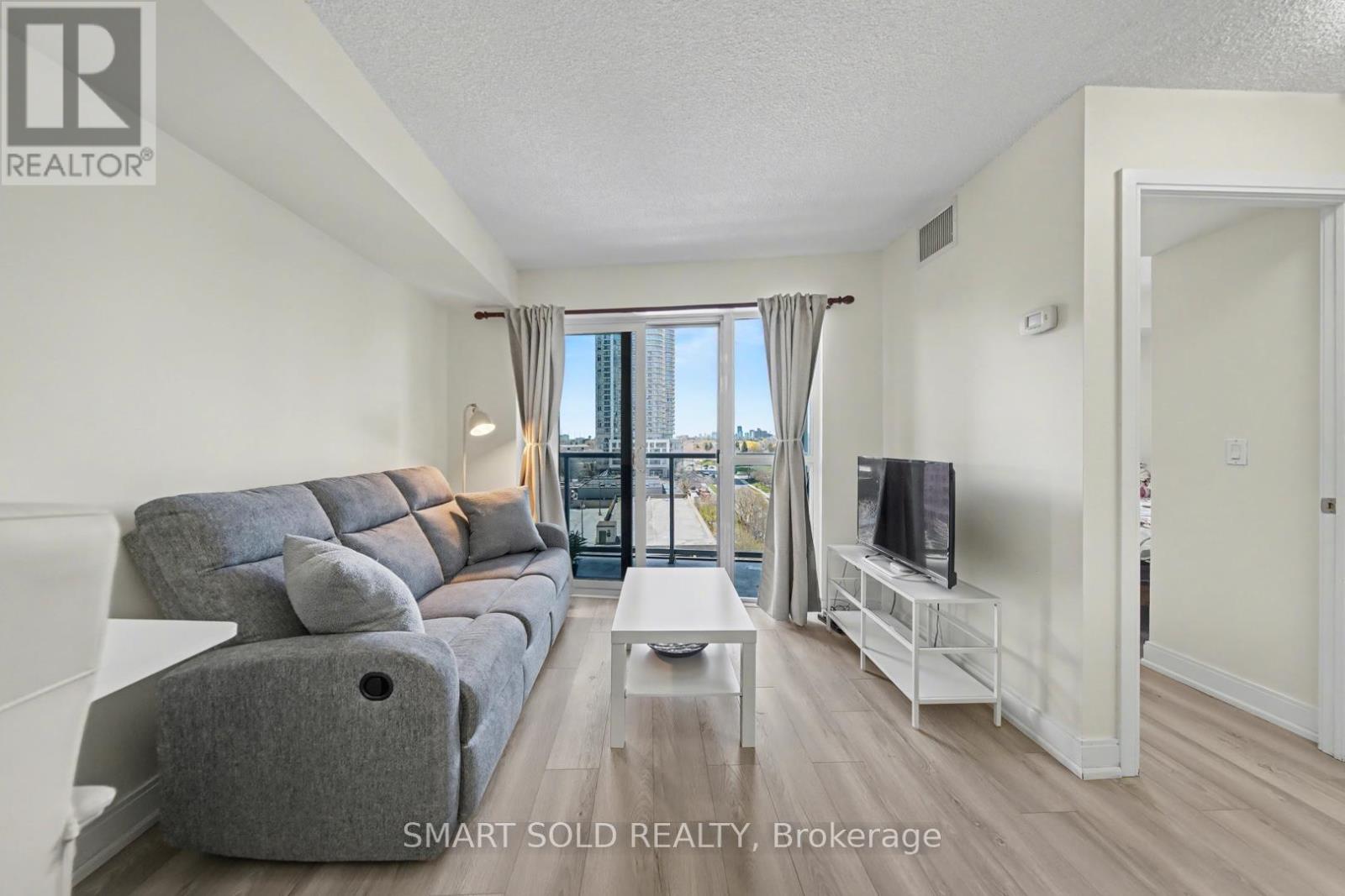 822 - 135 Village Green Square, Toronto (Agincourt South-Malvern West), Ontario  M1S 0G4 - Photo 15 - E13055918
