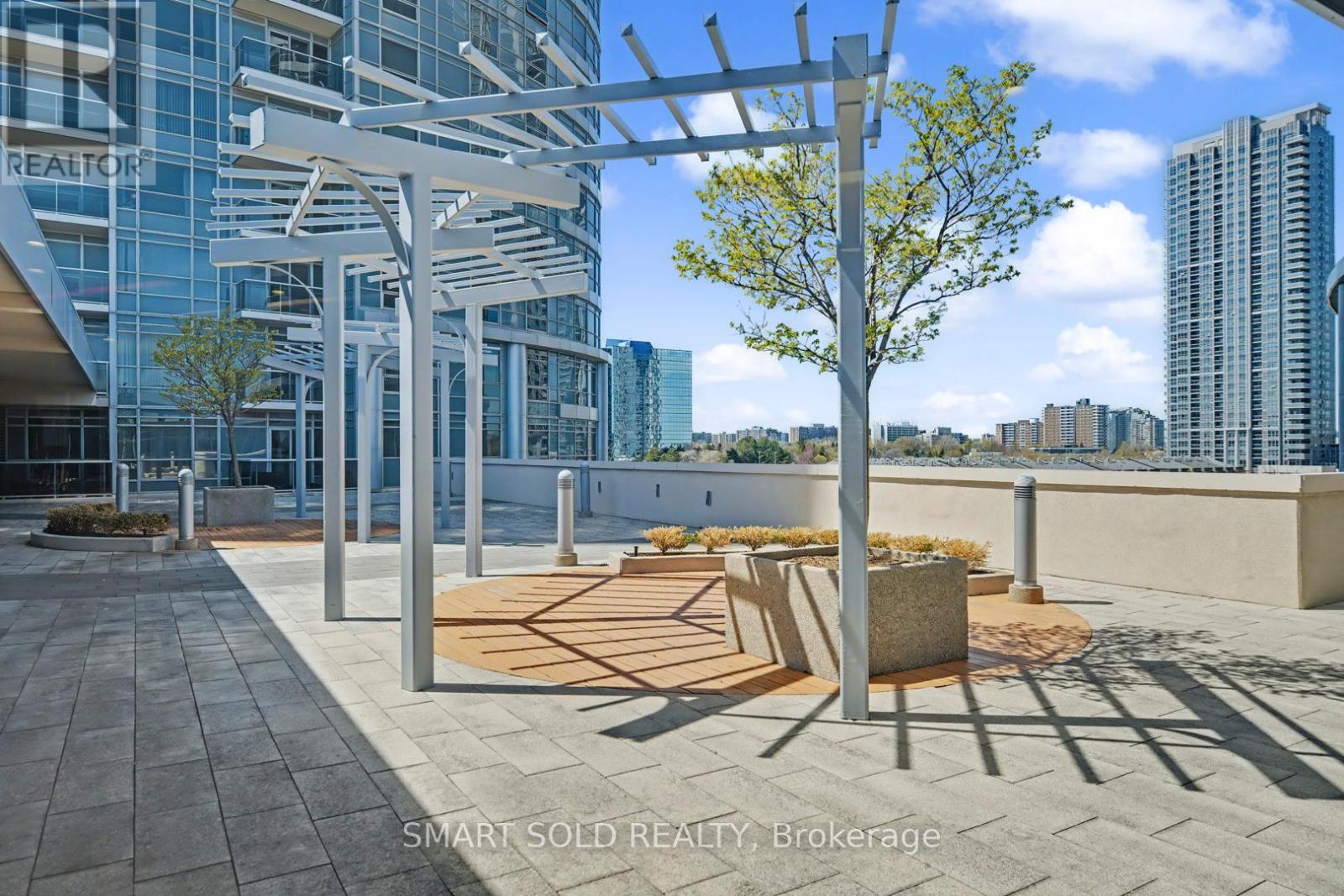 822 - 135 Village Green Square, Toronto (Agincourt South-Malvern West), Ontario  M1S 0G4 - Photo 34 - E13055918