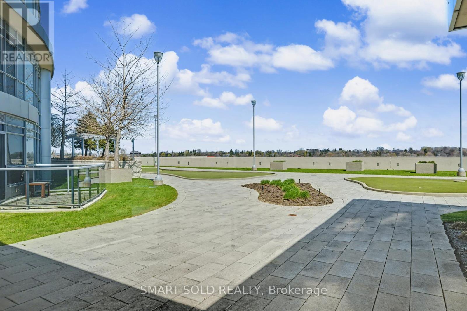 822 - 135 Village Green Square, Toronto (Agincourt South-Malvern West), Ontario  M1S 0G4 - Photo 35 - E13055918