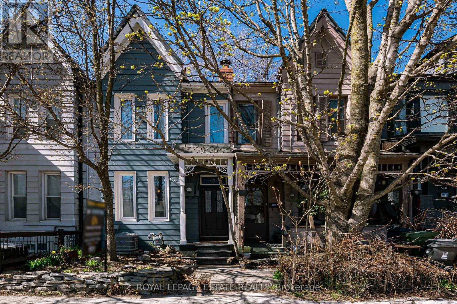 516 Eastern Avenue, Toronto, Ontario  M4M 1C7 - Photo 2 - E13055924