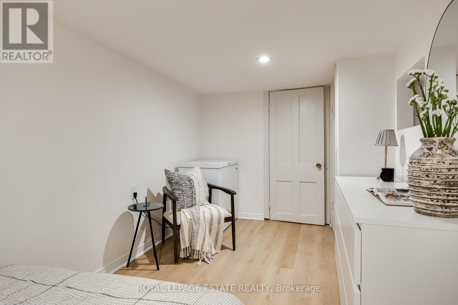 516 Eastern Avenue, Toronto, Ontario  M4M 1C7 - Photo 24 - E13055924