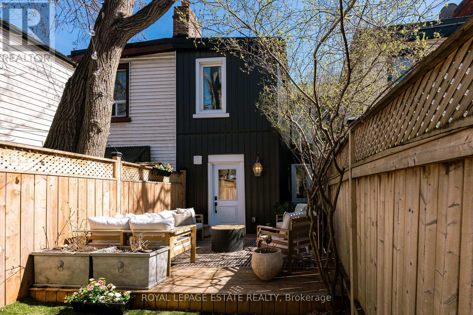 516 Eastern Avenue, Toronto, Ontario  M4M 1C7 - Photo 27 - E13055924