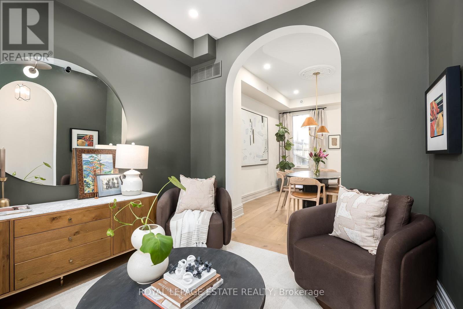 516 Eastern Avenue, Toronto, Ontario  M4M 1C7 - Photo 6 - E13055924