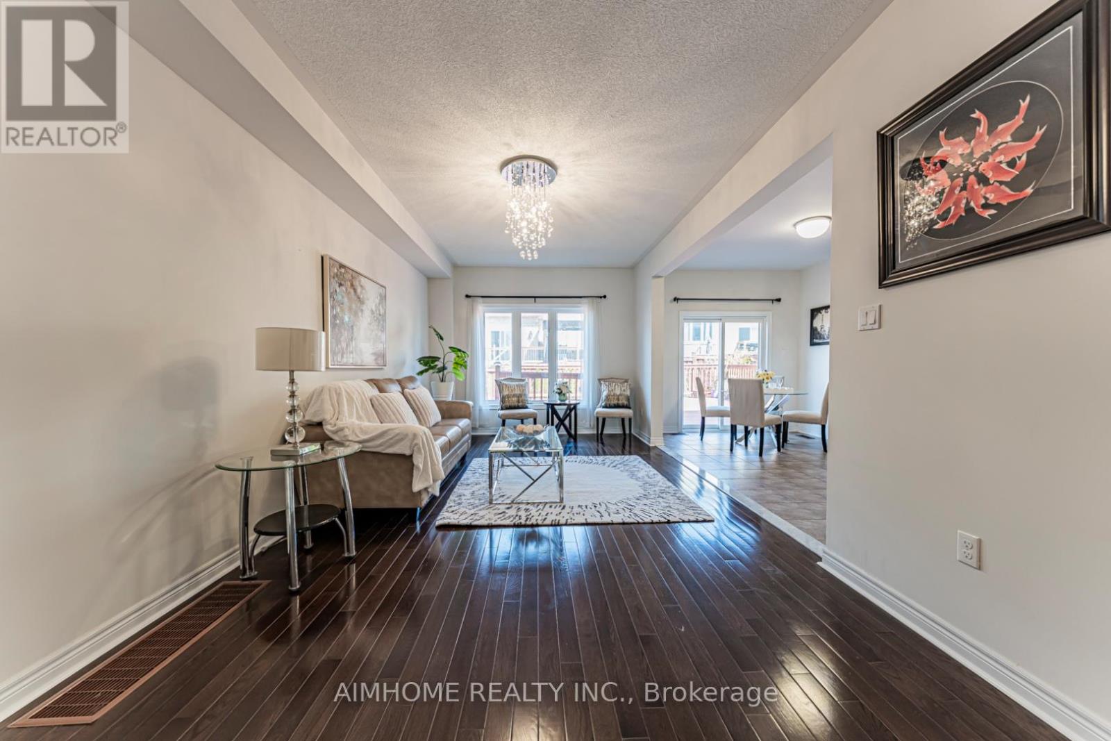 223 Emma Broadbent Court, Newmarket (Woodland Hill), Ontario  L3X 3K8 - Photo 13 - N13055942