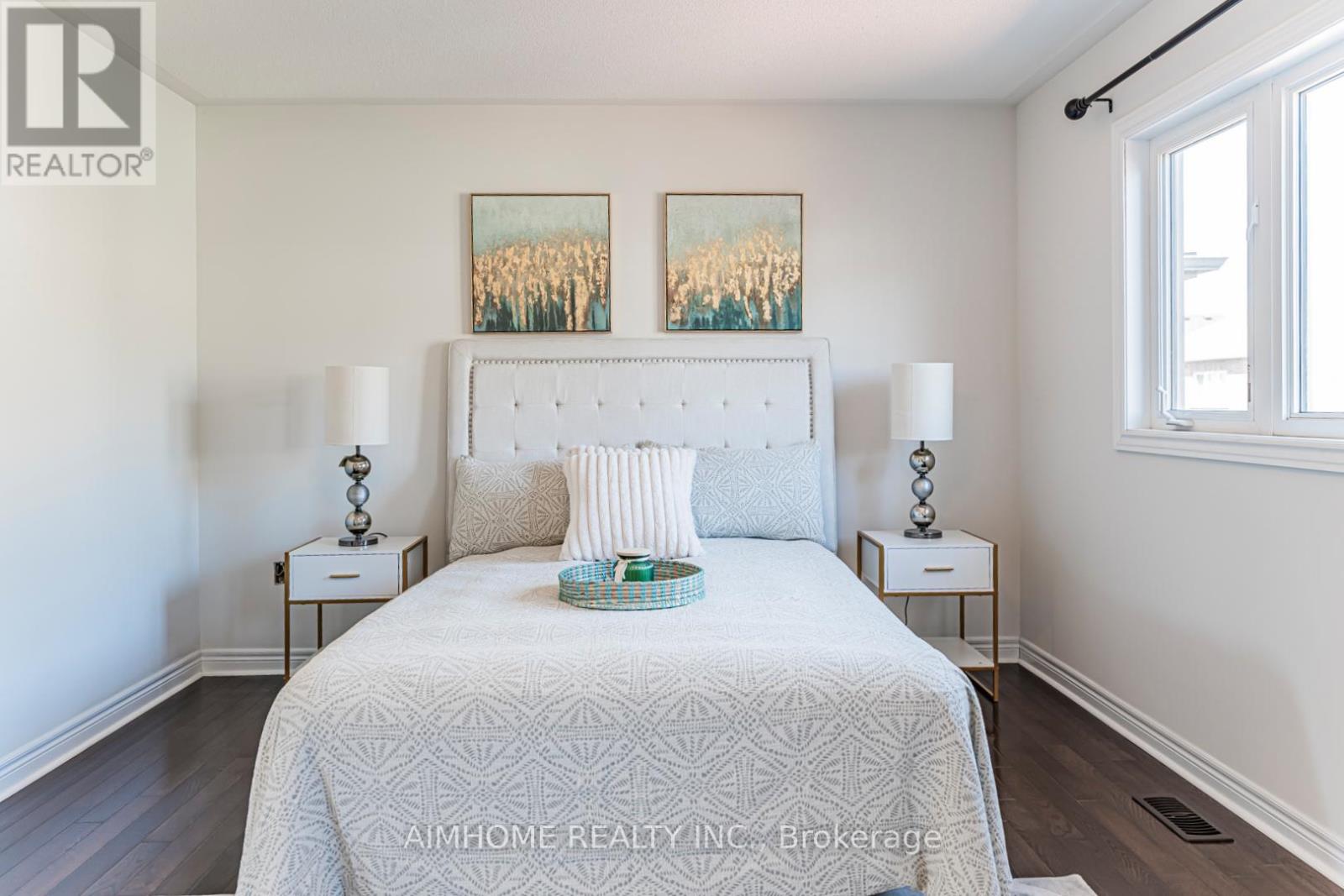 223 Emma Broadbent Court, Newmarket (Woodland Hill), Ontario  L3X 3K8 - Photo 30 - N13055942