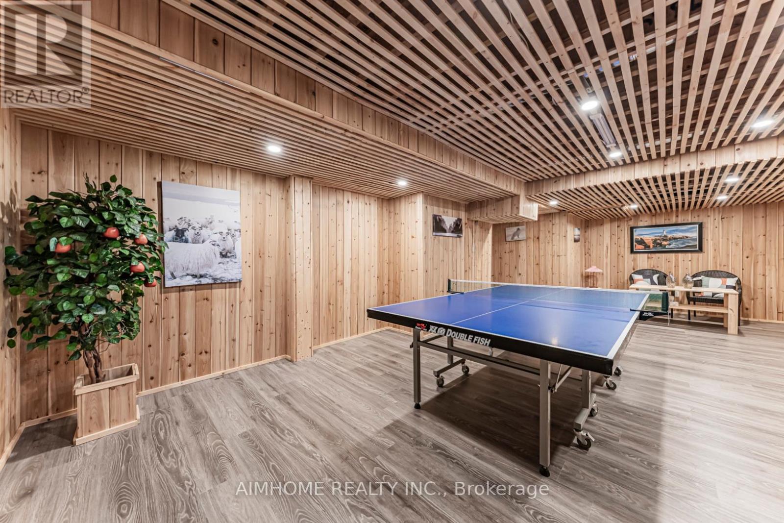 223 Emma Broadbent Court, Newmarket (Woodland Hill), Ontario  L3X 3K8 - Photo 46 - N13055942